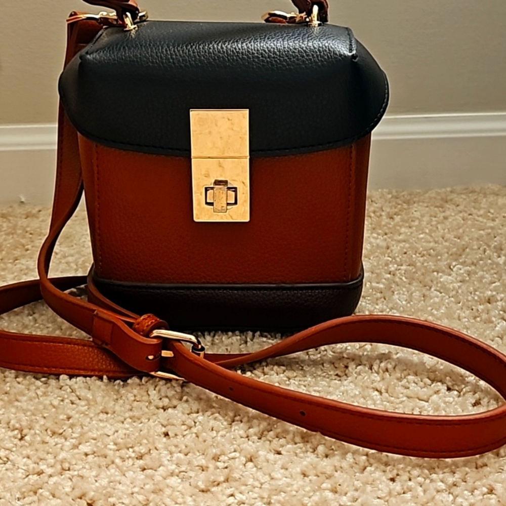 Cross bag